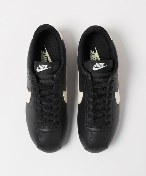 NIKE(ナイキ)の「<NIKE>CORTEZ スニーカー(スニーカー・レディース・ブラック/ホワイト・22.5cm/25cm/23.5cm/24.5cm/23cm/24cm/25.5cm)」の11枚目の写真