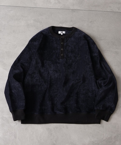 KANGOL(カンゴール)の「【KANGOL/カンゴール】別注 ロゴ刺繍 モールツイル ヘンリーネック ニットソー(ニット/セーター・メンズ・ネイビー/グリーン/アイボリー/チャコールグレー/ブラック・M/L/XL)」の5枚目の写真