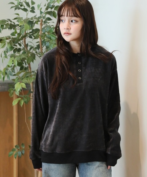 KANGOL(カンゴール)の「【KANGOL/カンゴール】別注 ロゴ刺繍 モールツイル ヘンリーネック ニットソー(ニット/セーター・メンズ・ネイビー/グリーン/アイボリー/チャコールグレー/ブラック・M/L/XL)」の9枚目の写真