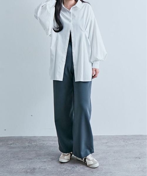 kirakiraShop(キラキラショップ)の「タック ブロード シャツ(シャツ/ブラウス・レディース・オフホワイト/ブルーグレー/ブラック・FREE)」の4枚目の写真