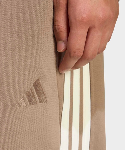 adidas(アディダス)の「アディダス KIT スリーストライプス レギュラー カフパンツ / アディダス adidas(その他パンツ・メンズ・ベージュ・XX-LARGE/3XL/LARGE/MEDIUM/SMALL/X-LARGE/X-SMALL)」の3枚目の写真