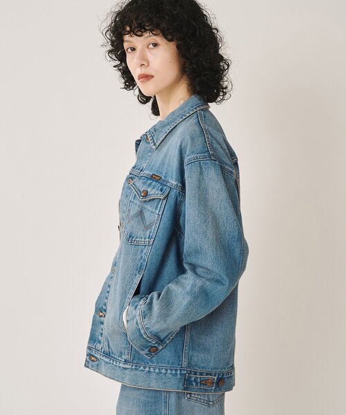 Whim Gazette(ウィムガゼット)の「【Wrangler】デニムGジャン/セットアップ可(デニムジャケット・レディース・ブラック/ブルー・FREE)」の6枚目の写真