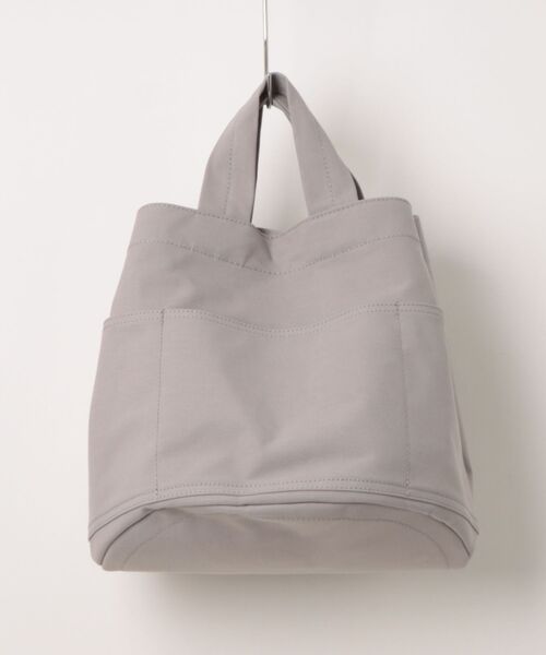 cache cache（カシュ カシュ）の「カシュカシュ cachecache / ポリコットンマルチポケット丸底トートバッグ（トートバッグ・レディース・ライトグレー/カーキ/ブラック・FREE）」の2枚目の写真
