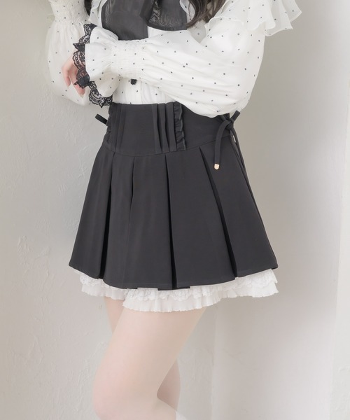 couture BY ROJITA(クチュールバイロジータ)の「【セットアップ対応】タックプリーツミニスカパン(スカート・レディース・ブラック/グレー/ブラウン・FREE)」の6枚目の写真