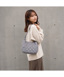 ショルダーバッグ（グレー/灰色系・キルティング）ファッション通販