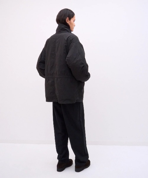 ATON（エイトン）の「【ATON】AIR WEATHER SHORT MODS COAT（モッズコート・メンズ・ブラック/キャメル・6/4/2）」の6枚目の写真