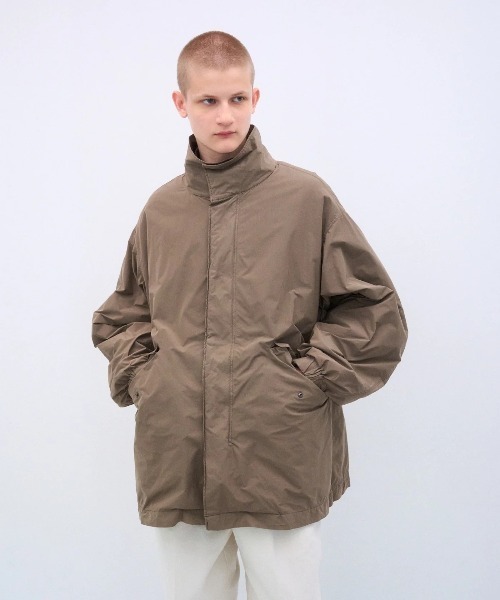 ATON（エイトン）の「【ATON】AIR WEATHER SHORT MODS COAT（モッズコート・メンズ・ブラック/キャメル・6/4/2）」の7枚目の写真