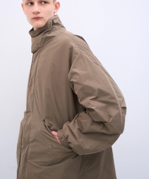 ATON（エイトン）の「【ATON】AIR WEATHER SHORT MODS COAT（モッズコート・メンズ・ブラック/キャメル・6/4/2）」の8枚目の写真