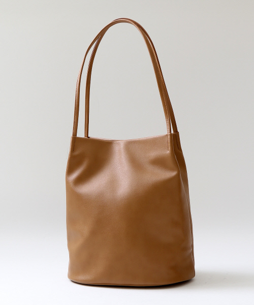 collex(コレックス)の「【NEI】タックフェイクレザートート(トートバッグ・レディース・ブラック/ベージュ・FREE)」の7枚目の写真