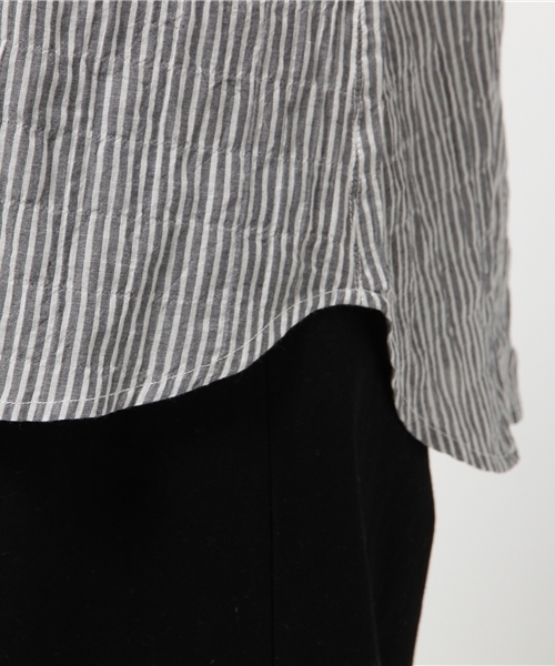 IEDIT（イディット）の「【UVカット８０％以上】ＩＥＤＩＴ　ＬＡＢＯ　さらりＵＶ対策！くしゅっとやわらか素材のシャツパーカー　  （パーカー・レディース・ブラック系その他/ネイビー・MEDIUM/X-LARGE/XX-LARGE/LARGE/SMALL）」の6枚目の写真