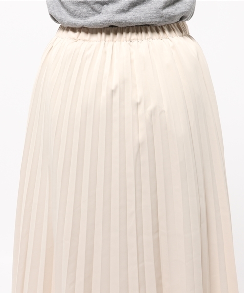 REAL CUBE（リアルキューブ）の「Hunch ウエストゴムシルキープリーツスカート（スカート・レディース・ネイビー/ピンクベージュ/ベージュ・M）」の5枚目の写真