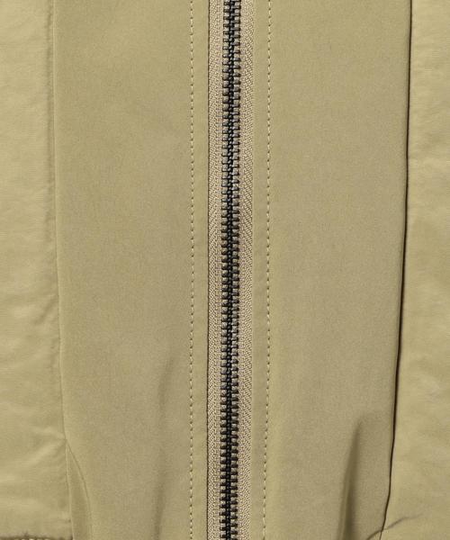 green label relaxing（グリーンレーベルリラクシング）の「[ホワイトマウンテニアリング] ★White Mountaineering WIND/S PRIMA MA-1 ブルゾン（MA-1・メンズ・ブラック/ベージュ/ネイビー・MEDIUM/LARGE/SMALL）」の5枚目の写真