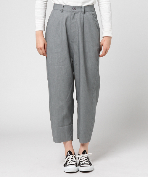 WEGO（ウィゴー）の「DISPARK/カットオフタックパンツ（その他パンツ・レディース・グレー/ピンク/ベージュ・FREE）」の4枚目の写真