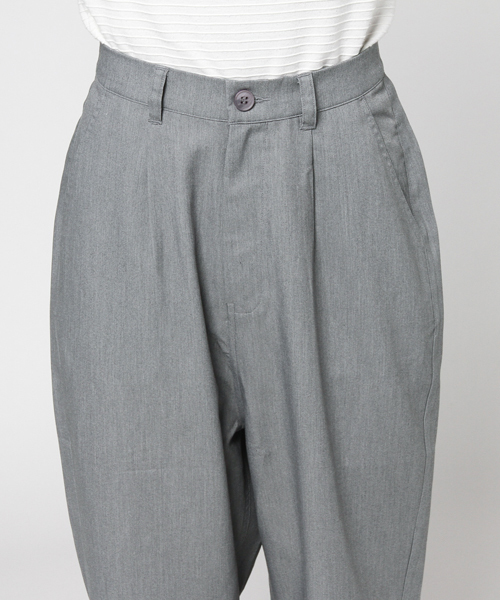 WEGO（ウィゴー）の「DISPARK/カットオフタックパンツ（その他パンツ・レディース・グレー/ピンク/ベージュ・FREE）」の7枚目の写真