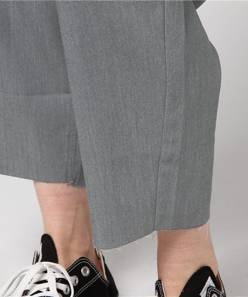 WEGO（ウィゴー）の「DISPARK/カットオフタックパンツ（その他パンツ・レディース・グレー/ピンク/ベージュ・FREE）」の10枚目の写真