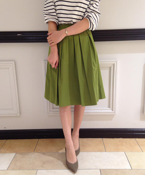 laboratory work（ラボラトリーワーク）の「グログランランダムタックスカート（スカート・レディース・マスタード/カーキ/グリーン・MEDIUM）」の2枚目の写真