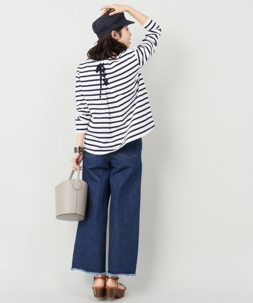 Spick & Span(スピックアンドスパン)の「デラヴェジャージーBACKレースアップ2◆(Tシャツ/カットソー・レディース・ホワイト/ブラック系その他/ホワイト×ネイビー・FREE)」の16枚目の写真