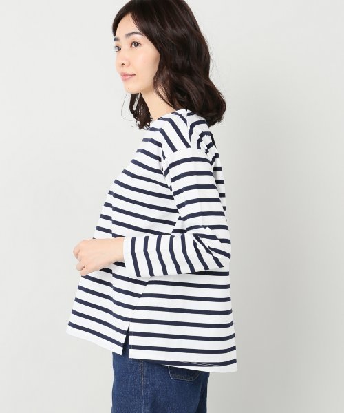 Spick & Span(スピックアンドスパン)の「デラヴェジャージーBACKレースアップ2◆(Tシャツ/カットソー・レディース・ホワイト/ブラック系その他/ホワイト×ネイビー・FREE)」の21枚目の写真