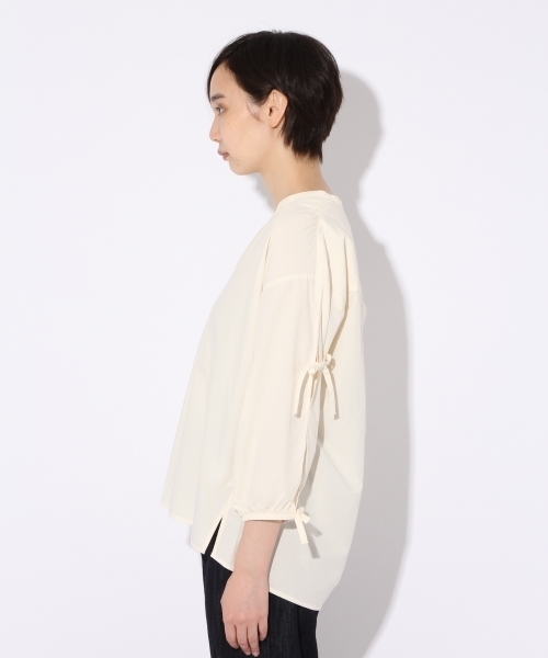 niko and...（ニコアンド）の「CRリボンリボンブラウス（シャツ/ブラウス・レディース・ボルドー/ベージュ/ナチュラル・L/M）」の14枚目の写真