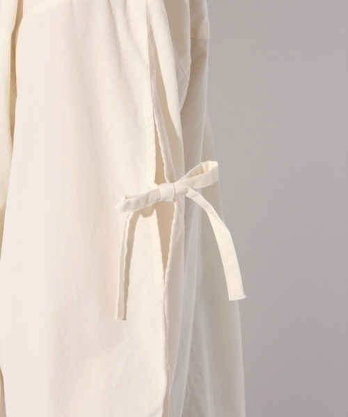 niko and...（ニコアンド）の「CRリボンリボンブラウス（シャツ/ブラウス・レディース・ボルドー/ベージュ/ナチュラル・L/M）」の19枚目の写真