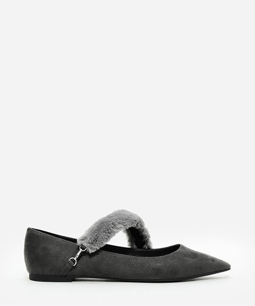 CHARLES & KEITH（チャールズ & キース）の「ファーストラップパンプス / FUR STRAP PUMPS（バレエシューズ・レディース・グレー/ライトブラウン/ブラック・23cm/23.5cm/24.5cm/22.5cm/25cm）」の3枚目の写真