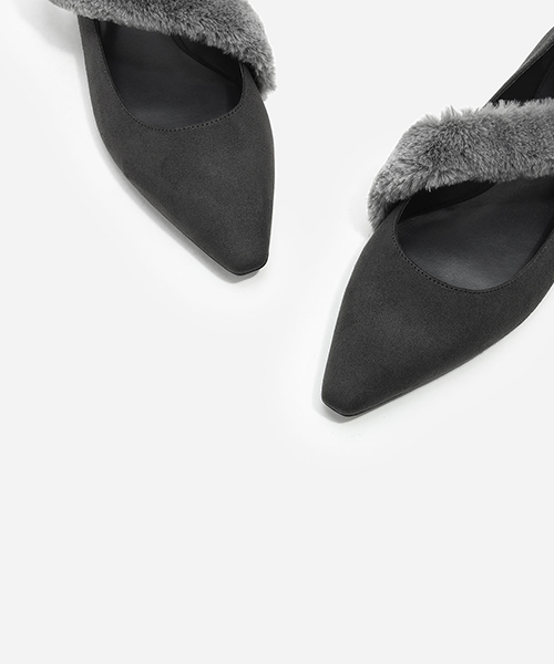 CHARLES & KEITH（チャールズ & キース）の「ファーストラップパンプス / FUR STRAP PUMPS（バレエシューズ・レディース・グレー/ライトブラウン/ブラック・23cm/23.5cm/24.5cm/22.5cm/25cm）」の13枚目の写真
