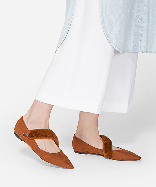 CHARLES & KEITH（チャールズ & キース）の「ファーストラップパンプス / FUR STRAP PUMPS（バレエシューズ・レディース・グレー/ライトブラウン/ブラック・23cm/23.5cm/24.5cm/22.5cm/25cm）」の9枚目の写真