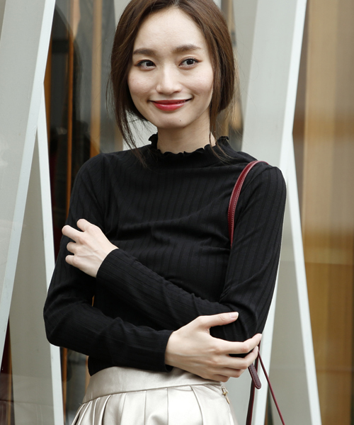 RAY CASSIN（レイカズン）の「ワイドリブ衿メロウプチハイプルオーバー（Tシャツ/カットソー・レディース・オフホワイト/杢グレー/ブラック/キャメル・FREE）」の3枚目の写真