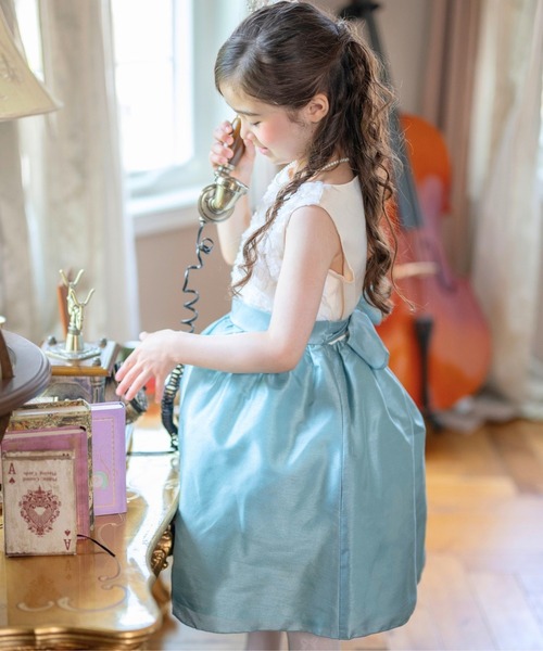 Catherine Cottage(キャサリンコテージ)の「ローズパーティードレス(ドレス・キッズ・シルバー/グリーン/ゴールド/レッド/ピンク/コーラルピンク/ネイビー/ホワイト×ブラック/サックスブルー/ベビーピンク/ホワイト×ネイビー・100/140/150/130/160/110/120)」の18枚目の写真