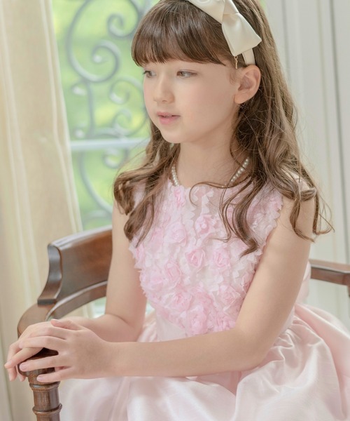 Catherine Cottage(キャサリンコテージ)の「ローズパーティードレス(ドレス・キッズ・シルバー/グリーン/ゴールド/レッド/ピンク/コーラルピンク/ネイビー/ホワイト×ブラック/サックスブルー/ベビーピンク/ホワイト×ネイビー・100/140/150/130/160/110/120)」の15枚目の写真