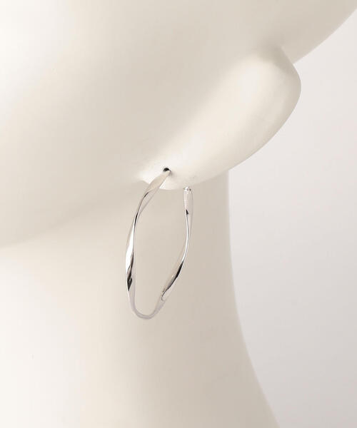 BEAUTY&YOUTH UNITED ARROWS(ビューティーアンドユースユナイテッドアローズ)の「【WEB限定】by∴ ヘンケイフープピアス(ピアス(両耳用)・レディース・ゴールド/シルバー・FREE)」の5枚目の写真