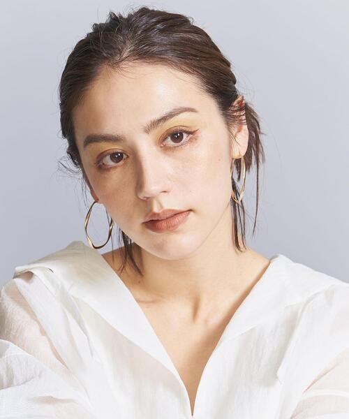 BEAUTY&YOUTH UNITED ARROWS(ビューティーアンドユースユナイテッドアローズ)の「【WEB限定】by∴ ヘンケイフープピアス(ピアス(両耳用)・レディース・ゴールド/シルバー・FREE)」の9枚目の写真