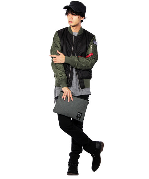 ８(eight)（エイト）の「クラッチバッグ 2WAY ショルダーバッグ（クラッチバッグ・メンズ・ブラック/ネイビー/ダークグレー/カモフラージュ・FREE）」の6枚目の写真