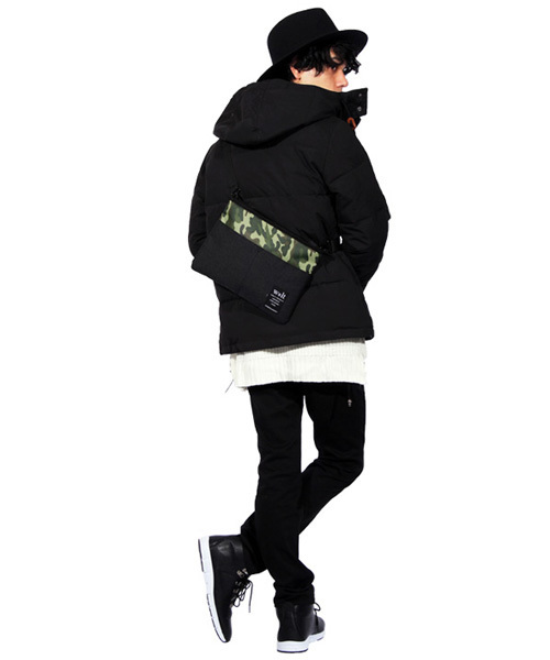 ８(eight)（エイト）の「クラッチバッグ 2WAY ショルダーバッグ（クラッチバッグ・メンズ・ブラック/ネイビー/ダークグレー/カモフラージュ・FREE）」の8枚目の写真