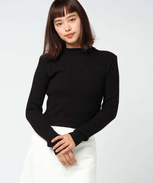 SLY（スライ）の「POWERSHOULDER CROPPED TOPS（ニット/セーター・レディース・ブラック/ベージュ/オレンジ・2/1）」の9枚目の写真