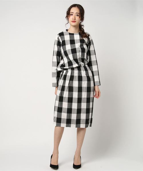 Mizuiroind ミズイロインド の ワイドチェックアシンメトリークルーネックワンピース ワンピース Wear