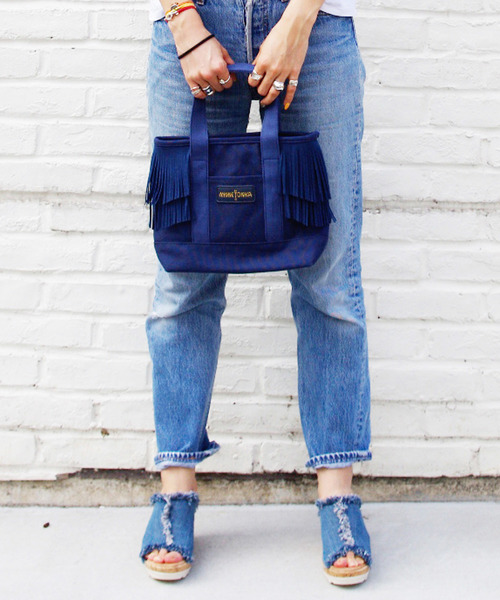 Minnetonka（ミネトンカ）の「【MINNETONKA/ミネトンカ】 CANVAS BAG S / ショルダー付きキャンバスバッグ　（ハンドバッグ・レディース・ベージュ/ネイビー/レッド/カーキ/オフホワイト/ホワイト/ブラック/ブラウン/グレー・FREE）」の8枚目の写真