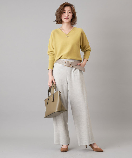 RIVE DROITE（リヴドロワ）の「【洗える】カシミヤVネックドルマンニット（ニット/セーター・レディース・ブラック/ライトベージュ/バイオレット/イエロー・FREE）」の21枚目の写真