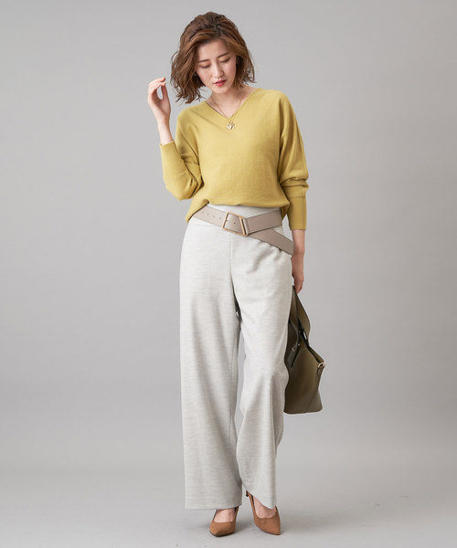 RIVE DROITE（リヴドロワ）の「【洗える】カシミヤVネックドルマンニット（ニット/セーター・レディース・ブラック/ライトベージュ/バイオレット/イエロー・FREE）」の22枚目の写真