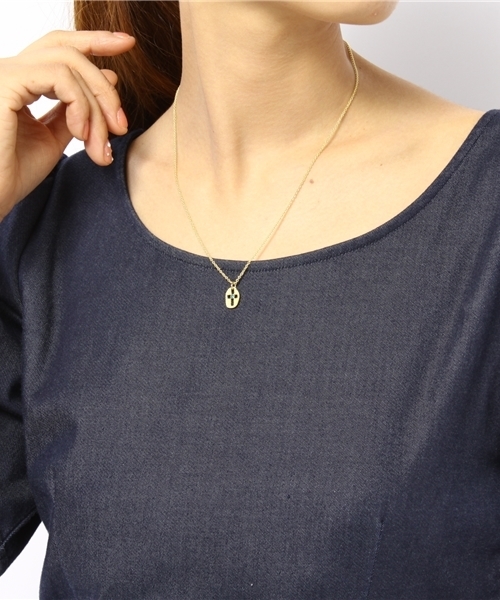 ROSE BUD(ローズバッド)の「(DEER RUBY)GREEN GEM CROSS PENDANT NECKLACE(ネックレス・レディース・シルバー/ゴールド・ONE SIZE)」の4枚目の写真