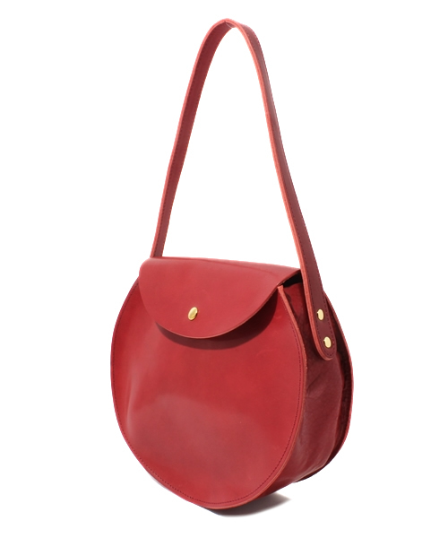 BEAMS BOY(ビームスボーイ)の「○BEAMS BOY / CIRCLE BAG(ショルダーバッグ・レディース・ブラック/ワイン・ONE SIZE)」の4枚目の写真