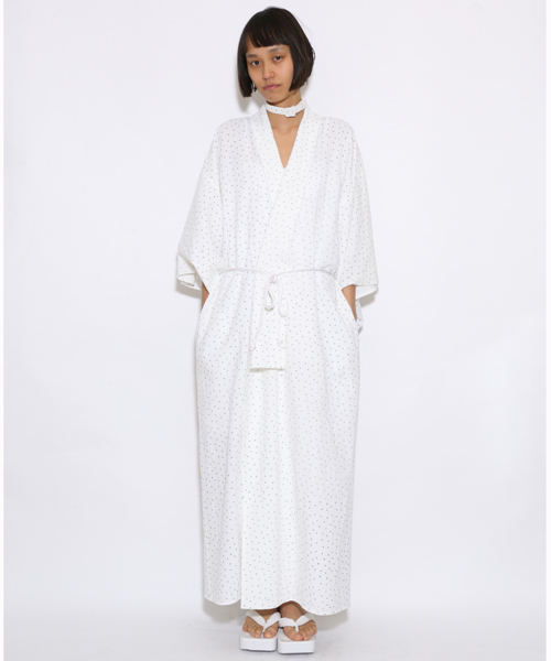 i（アイ）の「○△□ドットプリントユカタ（浴衣・レディース・ホワイト/ブラック・ﾌﾘ-）」の2枚目の写真