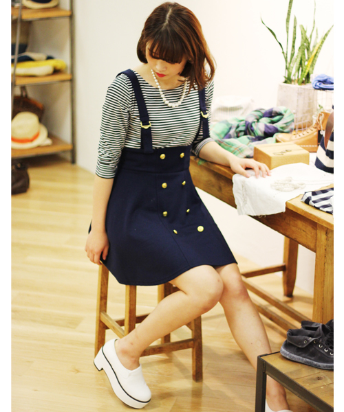 one after another NICE CLAUP(ワンアフターアナザーナイスクラップ)の「【ナイスクラップ】マリン風セットアップ(ワンピース・レディース・アイボリー/ネイビー・FREE)」の1枚目の写真