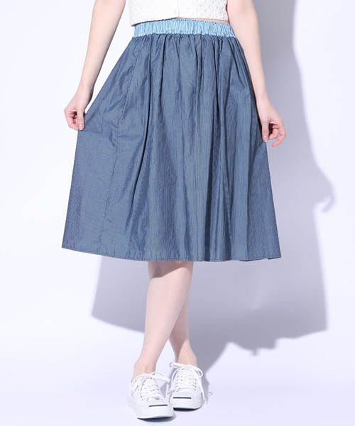 Ray BEAMS（レイビームス）の「○Ray BEAMS / ピンストライプ ギャザースカート（スカート・レディース・グレー/ブルー・0/1）」の3枚目の写真
