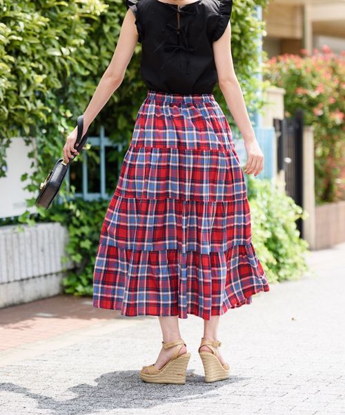 tocco closet（トッコ　クローゼット）の「チェック柄ティアードスカート（スカート・レディース・ブラック/パープル/レッド・M）」の8枚目の写真