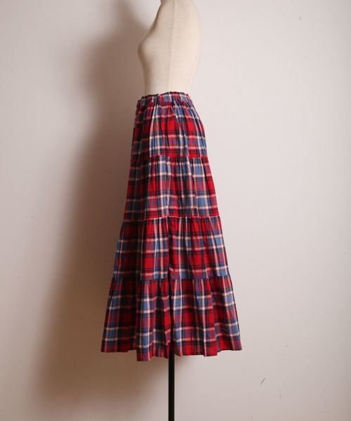 tocco closet（トッコ　クローゼット）の「チェック柄ティアードスカート（スカート・レディース・ブラック/パープル/レッド・M）」の16枚目の写真