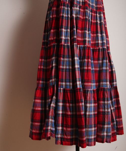 tocco closet（トッコ　クローゼット）の「チェック柄ティアードスカート（スカート・レディース・ブラック/パープル/レッド・M）」の17枚目の写真