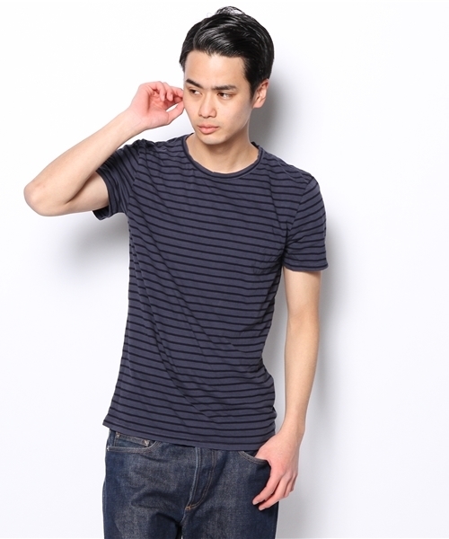 SHIPS（シップス）の「SAVE KHAKI: マリンボーダー TシャツT（Tシャツ/カットソー・メンズ・ネイビー/レッド/コバルトブルー/ダークブルー/オフホワイト/チャコールグレー・SMALL/LARGE/MEDIUM）」の18枚目の写真