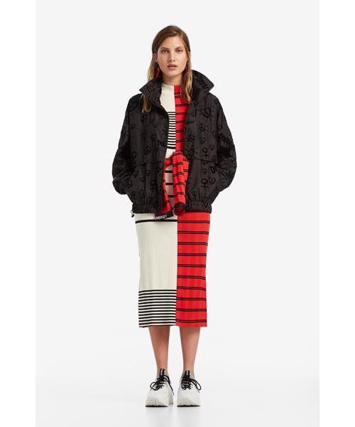 Desigual（デシグアル）の「ジャケット PURE（その他アウター・レディース・ブラック/レッド・2L/S/M/L）」の3枚目の写真