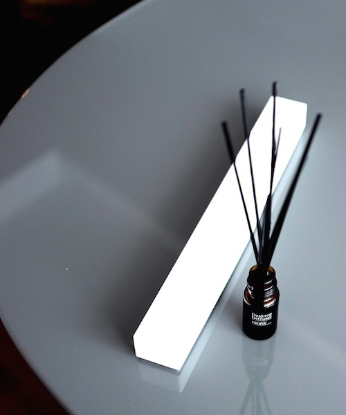 デスクトップディフューザー（ルームフレグランス/お香）｜retaW